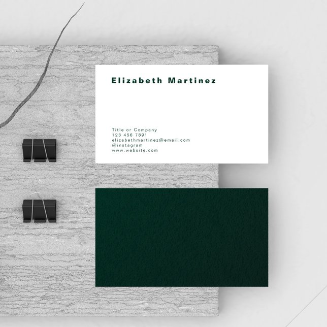 Modern Emerald Green Front and Back Personalized Visitenkarte (Von Creator hochgeladen)