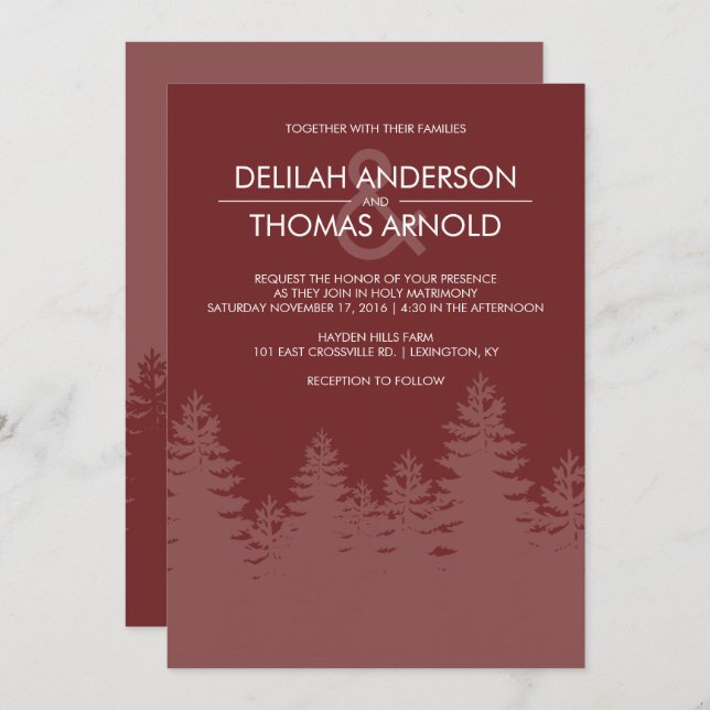 Modern Evergreen Trees Burgundy Winter Wedding Einladung (Vorne/Hinten)