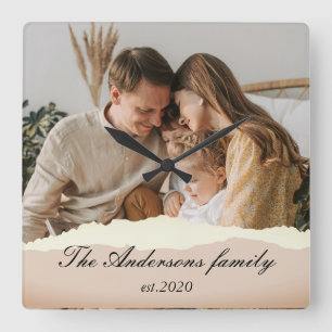 Modern Family Photo & Personalized Name Gift Quadratische Wanduhr