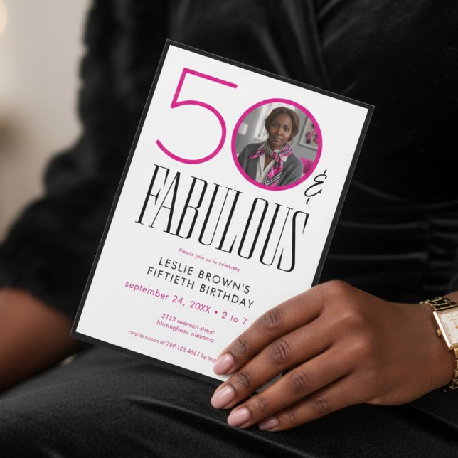 Modern Fifty Fabulous Pink White Photo Birthday Einladung (Von Creator hochgeladen)