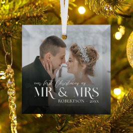 Modern First Christmas Mr. & Mrs. Newlywed Foto Ornament Aus Glas
