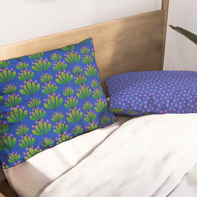Modern Floral Pattern in Pansy Blue and Green Kissenbezug (Von Creator hochgeladen)