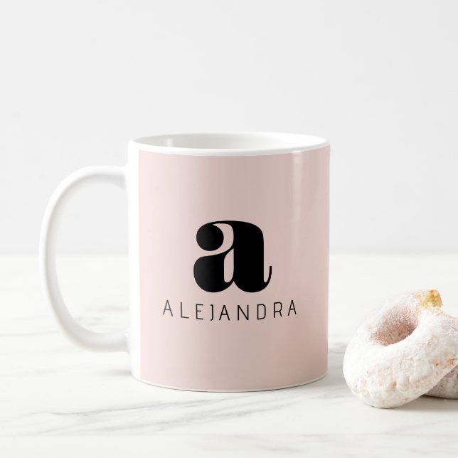 Modern formatierter, rosa Monogramm-Name Kaffeetasse (Mit Donut)