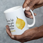 Modern Funny Lemon Yellow Zitat Zweifarbige Tasse<br><div class="desc">Modern Funny Lemon Yellow Zitat</div>