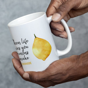 Modern Funny Lemon Yellow Zitat Zweifarbige Tasse