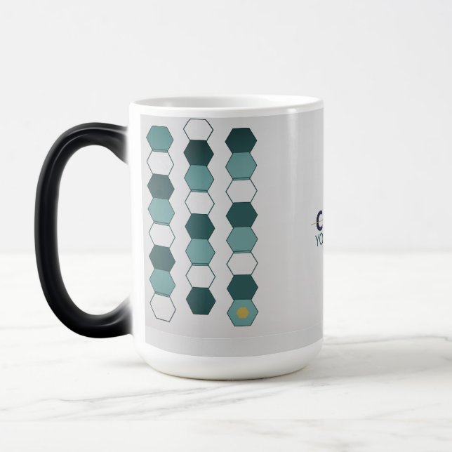 Modern Geometric Hexagon Pattern Mug Verwandlungstasse (Links)