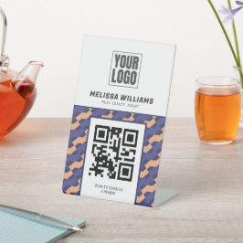 Modern Geometric Interlocking Pattern  Sockelschild