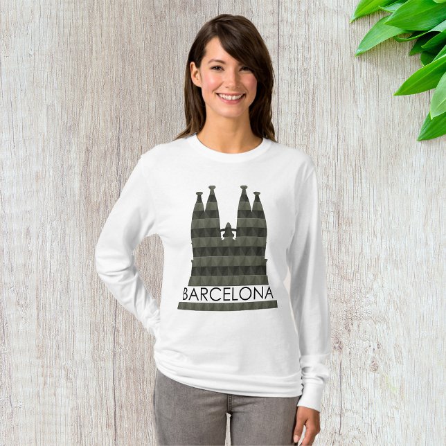 Modern Geometric Sagrada Familia Barcelona Skyline T-Shirt (Von Creator hochgeladen)