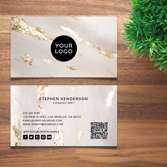 Modern Gold Foil Logo, Social Media & QR Code Visitenkarte (Von Creator hochgeladen)