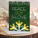 Modern Gold Foil Snowflake Peace Joy Liebe Green Feiertagskarte<br><div class="desc">"Frieden, Freude und Liebe." Eine riesige, lustige, spielerische, goldene Folie und eine weiße Schneeflocke-Illustration sowie eine moderne Typografie auf einem reichen, dunkelgrünen Marmor-Aquarell helfen Ihnen, die Ferienzeit zu beginnen. Ein weißer und goldener Konfetti-Punkt umrahmt den oberen Rand. Ihr personalisierter Gruß findet sich im Inneren. Fühlen Sie die Wärme und Freude...</div>