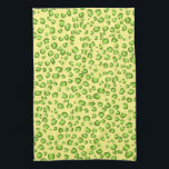 Modern Green Gold Leopard Muster Animal Print Geschirrtuch<br><div class="desc">Dekorieren Sie Ihre Küche mit diesem coolen Handtuch. Macht ein großartiges Haus-Erwärmung,  Geburtstag oder Hochzeitsgeschenk! Sie können ihn anpassen und auch Text hinzufügen. Karo in meinem Shop für viel mehr Farben und Muster!</div>