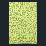 Modern Green Gold Leopard Muster Animal Print Geschirrtuch<br><div class="desc">Dekorieren Sie Ihre Küche mit diesem coolen Handtuch. Macht ein großartiges Haus-Erwärmung,  Geburtstag oder Hochzeitsgeschenk! Sie können ihn anpassen und auch Text hinzufügen. Karo in meinem Shop für viel mehr Farben und Muster!</div>