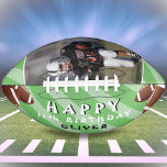 Modern Green Happy Birthday Kids Foto Football<br><div class="desc">Modern Green Happy Geburtstag Kinder Foto Fußball. Spaß Geburtstagsdesign mit Happy Geburtstagstext,  individuelle Name und Foto. Fußbälle sind auf beiden Seiten auf grünem Streifen Hintergrund. Passen Sie die Altersnummer,  den Namen und das Foto an. Großes Geburtstagsgeschenk für einen Fußballspieler oder Fan.</div>