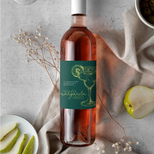 Modern Green Margarita Fiesta Birthday Party Weinetikett (Von Creator hochgeladen)