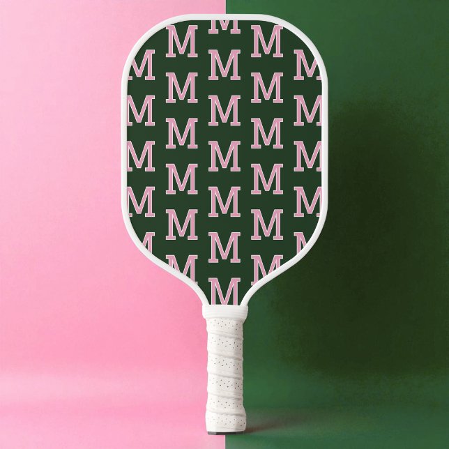Modern Grün und Rosa Initialen Monogramm Muster Pickleball Schläger (Modern Green and Pink Initial Monogram Pattern Pickleball Paddle)