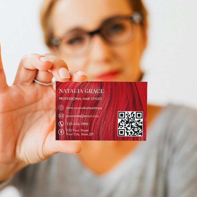 Modern Hair & Beauty Business Card in Bold Red Visitenkarte (Von Creator hochgeladen)