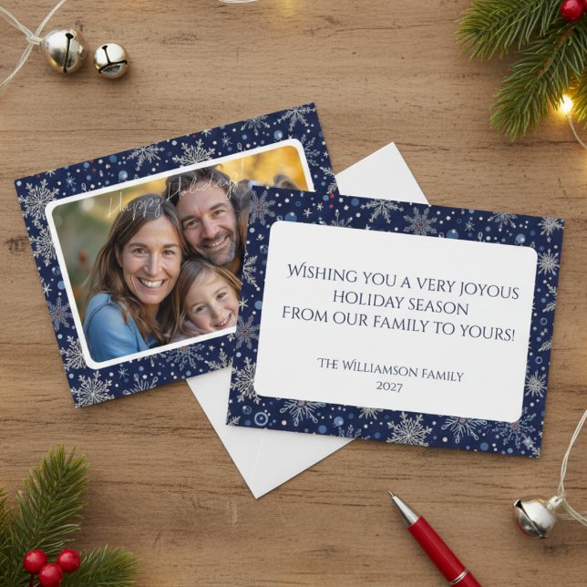 Modern Holiday Snowflake Photo Postkarte (Holiday photo postcard)