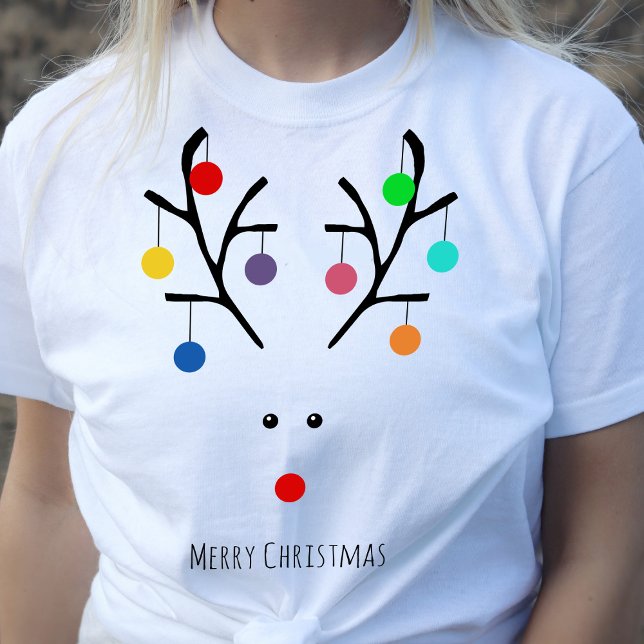 Modern Holiday Whimsical Reindeer Christmas T-Shirt (Von Creator hochgeladen)