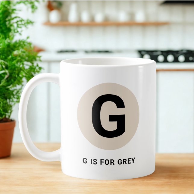 Modern Initial Mug – “G is for [Name]” Design Kaffeetasse (Von Creator hochgeladen)