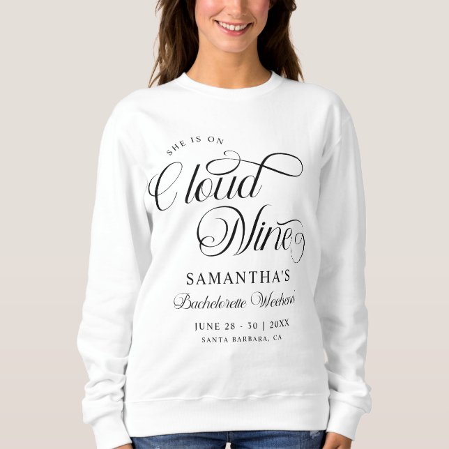 Modern ist sie auf Cloud 9 Bachelorette Wochenende Sweatshirt (Vorderseite)