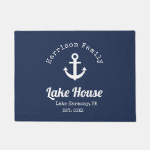 Modern Lake House Familienname