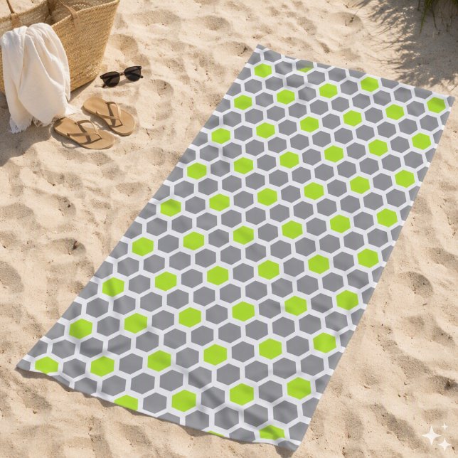 Modern Lime Green Grey Geometric Hexagon Muster Strandtuch (Von Creator hochgeladen)