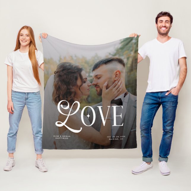 Modern Love Custom Wedding Photo Couples Monogram Fleecedecke (Beispiel)