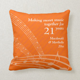 Modern   MAKING SWEET MUSIC   21. BRASS Hochzeit Kissen