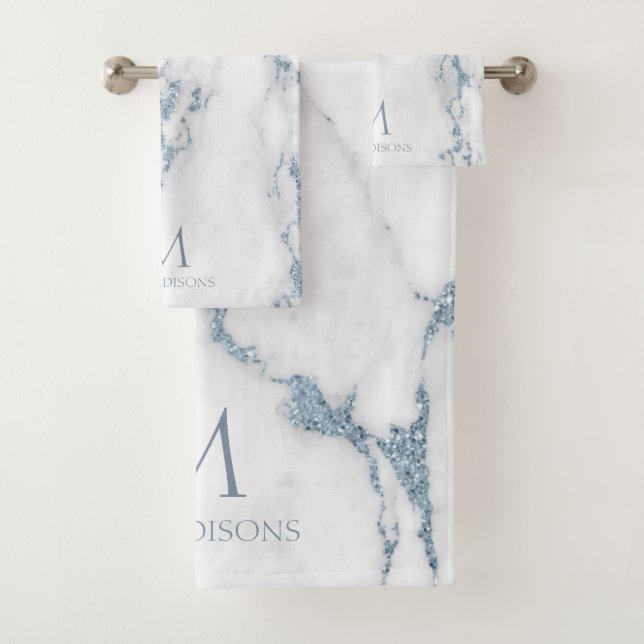 Modern Marble Glitter Monogram Dusty Blue ID816 Badhandtuch Set (Insitu)