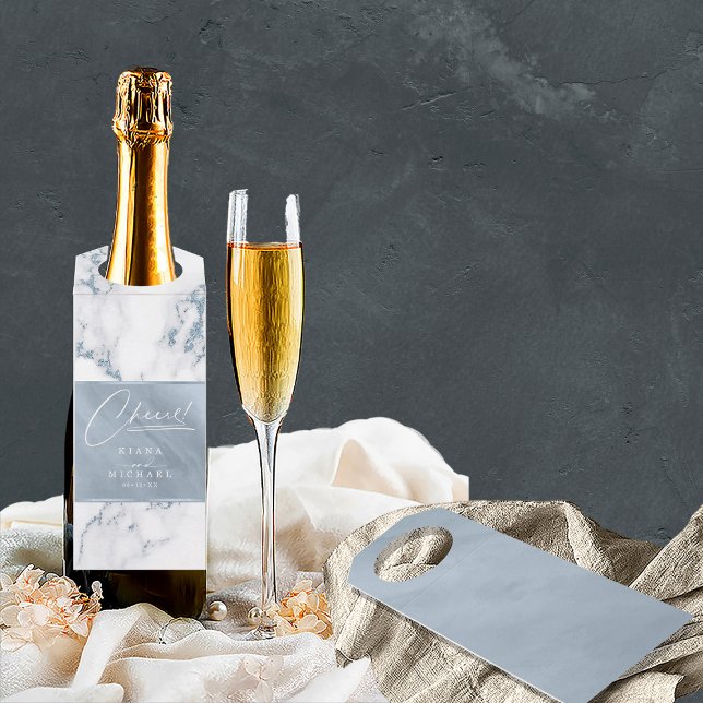 Modern Marmor Cheers Dusty Blue ID816 Flaschenanhänger (Front/Back In Situ)