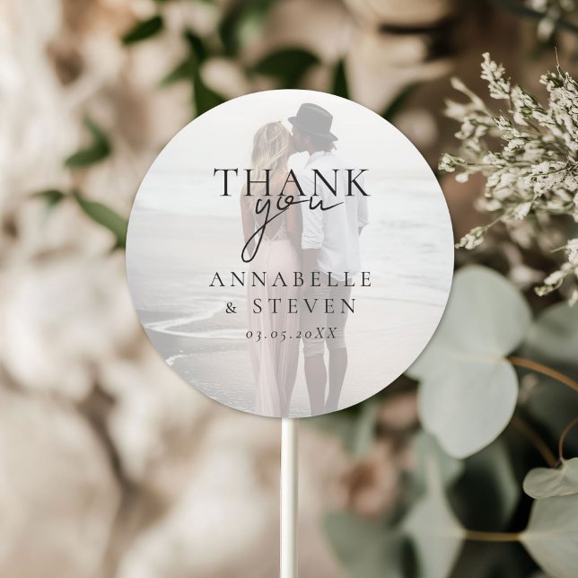Modern, minimal, 1 Foto, Hochzeit Runder Aufkleber (THANK YOU! Modern, Minimal, 1 Photo, Wedding Classic Round Sticker with your name and date)