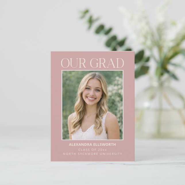 Modern Minimal Elegant Photo Blush Pink Graduation Postkarte (Stehend Vorderseite)