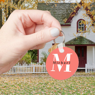 Modern Minimal Initial + Name Coral Monogram Schlüsselanhänger