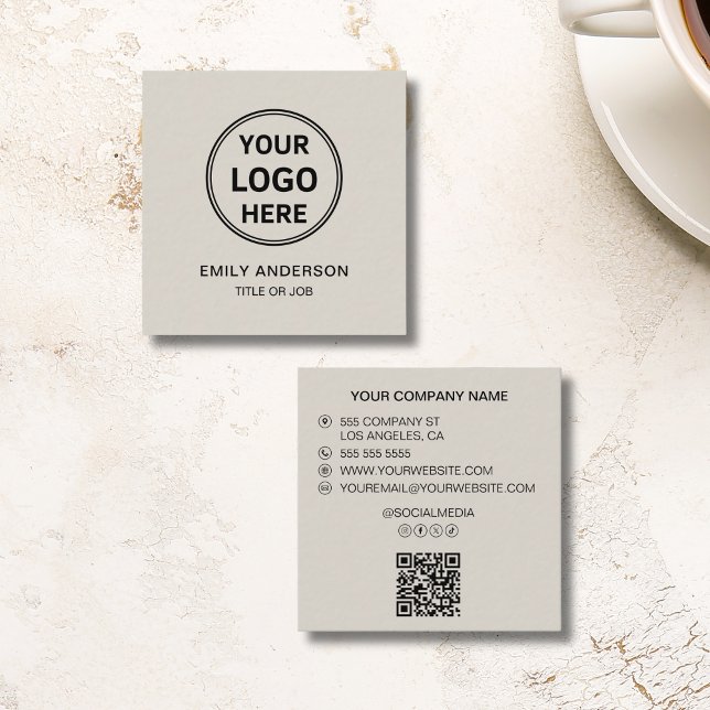 Modern Minimal Logo QR Social Media Quadratische Visitenkarte (Modern Minimal Logo QR Social Media Square Business Card)