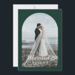 Modern Minimalist 1 Photo Married & Bright  Dankes Dankeskarte<br><div class="desc">Modern,  minimalist 1 Photo "Married & Bright" Christmas Card.</div>