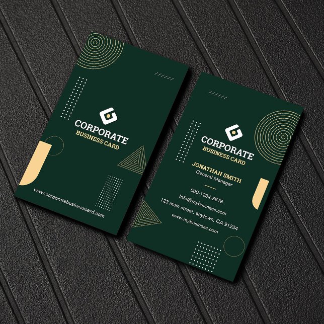 Modern Minimalist Dark Green & Gold Corporate Visitenkarte (Von Creator hochgeladen)