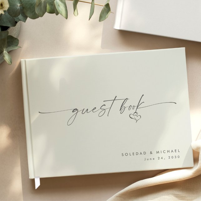 Modern Minimalist Heart Script Wedding  Gästebuch (Von Creator hochgeladen)