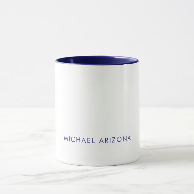Modern minimalist schlicht eigene Name Tasse (Zentrum)