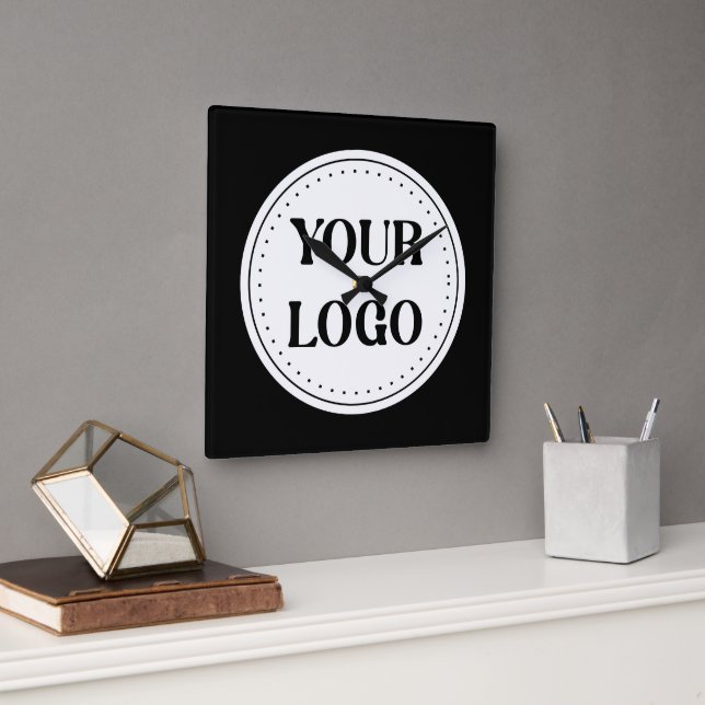 Modern, Minimalistisch, elegant und individuell an Quadratische Wanduhr (Büro)