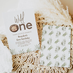 Modern Minimalistisch Word Lion Wild 1. Geburtstag Einladung
