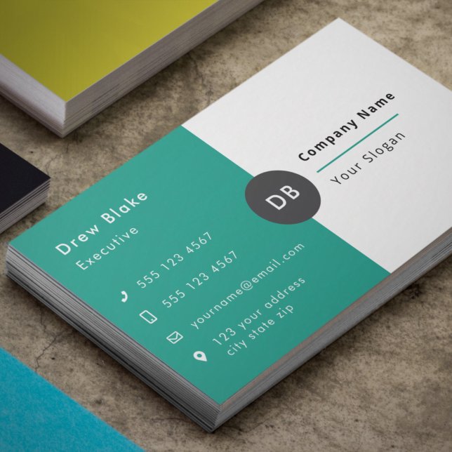 Modern Minimalistisches, einfaches, grünes Berufli Visitenkarte (Von Creator hochgeladen)