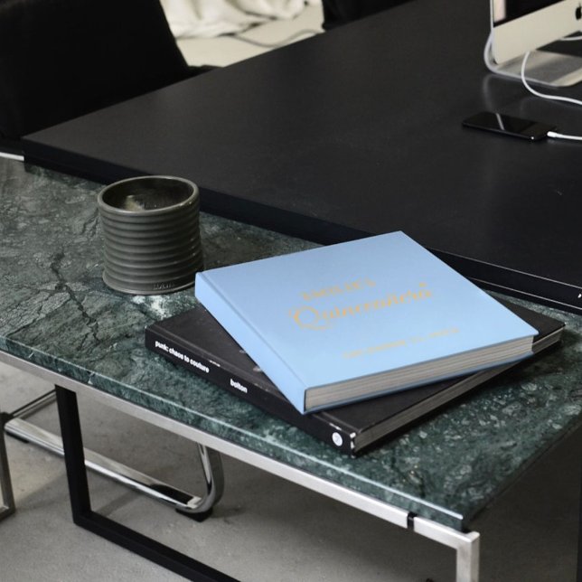 Modern Minmalist Dusty Blue Quinceanera Gästebuch (Von Creator hochgeladen)