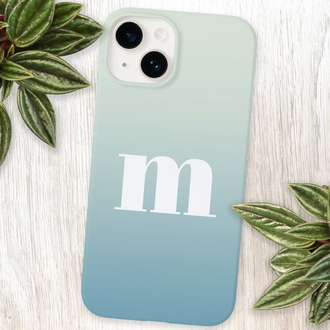Modern Monogram Aquamarin Aqua Blue Gradient iPhone Hülle (Modern monogram initial personalized blue green aqua teal gradient iPhone case)