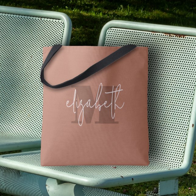 Modern Monogram Individuelle Name Terracotta (Custom Tote Bag by PartyInvitationShop.com)