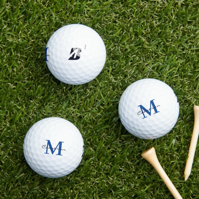 Modern Monogram Initial and Name Personalisiert Golfball (Insitu Gras)
