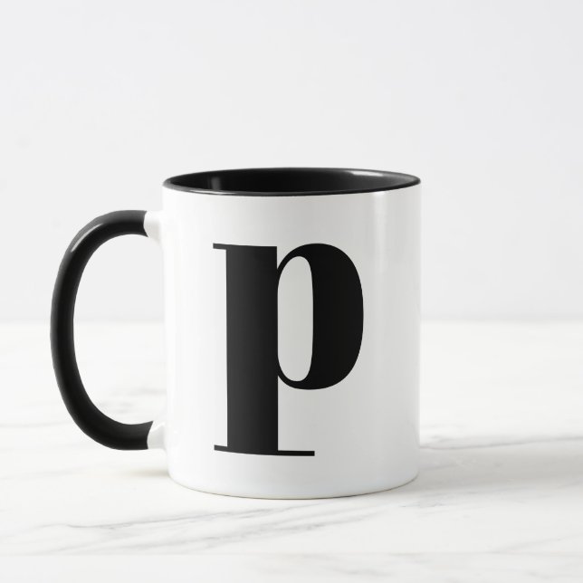 Modern Monogram Initial Letter p Black and White Tasse (Links)