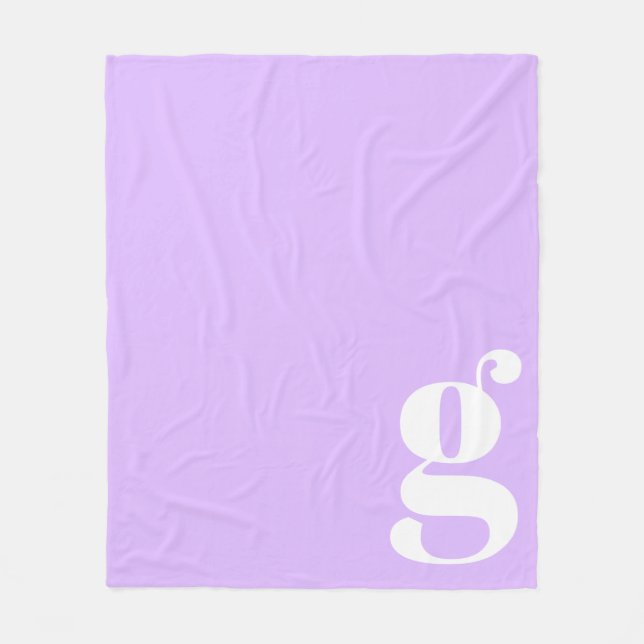 Modern Monogram Initial Letter Pastel Lavender Fleecedecke (Vorderseite)
