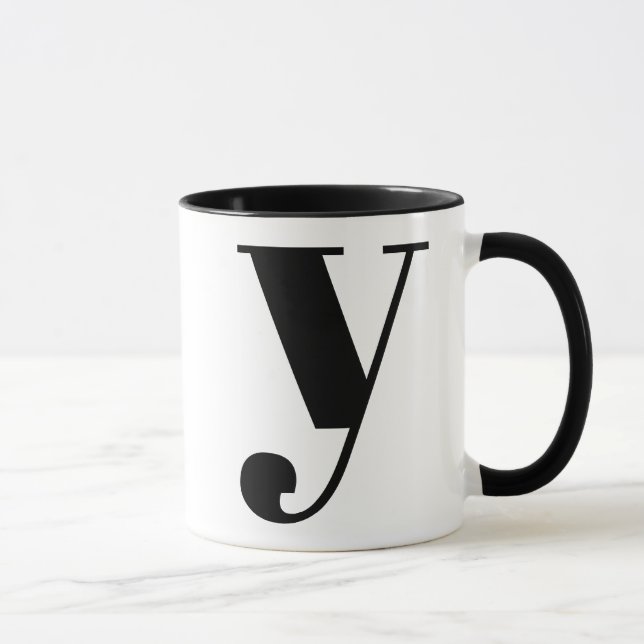 Modern Monogram Initial Letter y Black and White Tasse (Rechts)