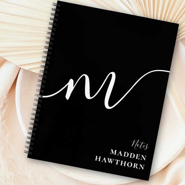 Modern Monogram Script Calligraphy Schwarz-weiß Notizbuch (Von Creator hochgeladen)