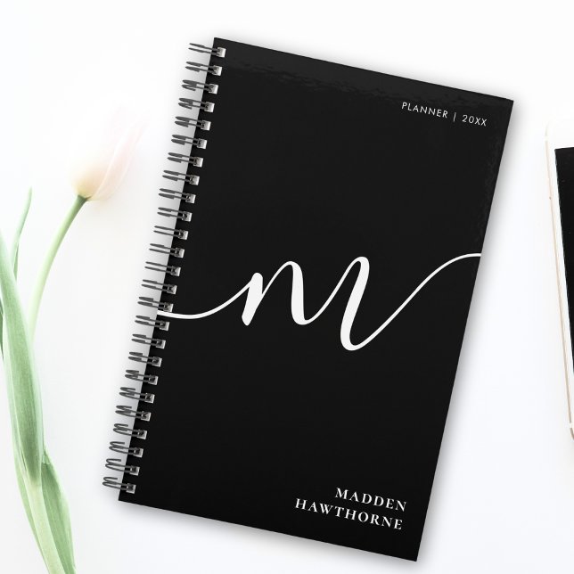 Modern Monogram Script Calligraphy Schwarz-weiß Planer (Von Creator hochgeladen)